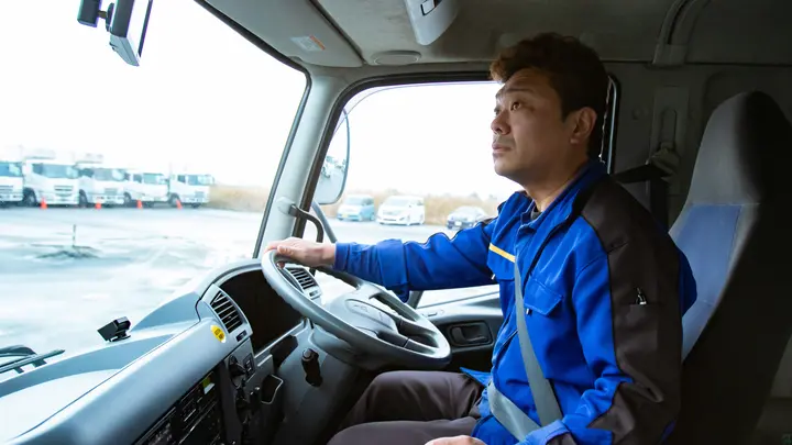 株式会社ドラ侍 鳥栖営業所のトラック求人　No.43178